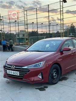 هیوندای ئەلەنترا